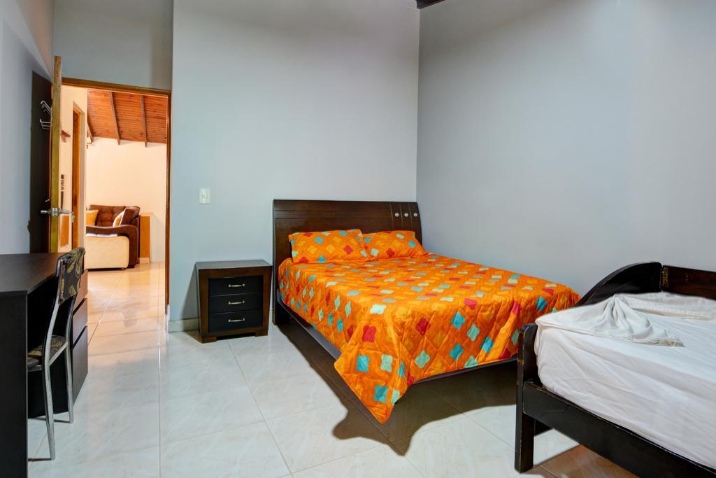 Сasa de vacaciones Casa Grande Grupos Siete Big House 7 Bedrooms Medellín